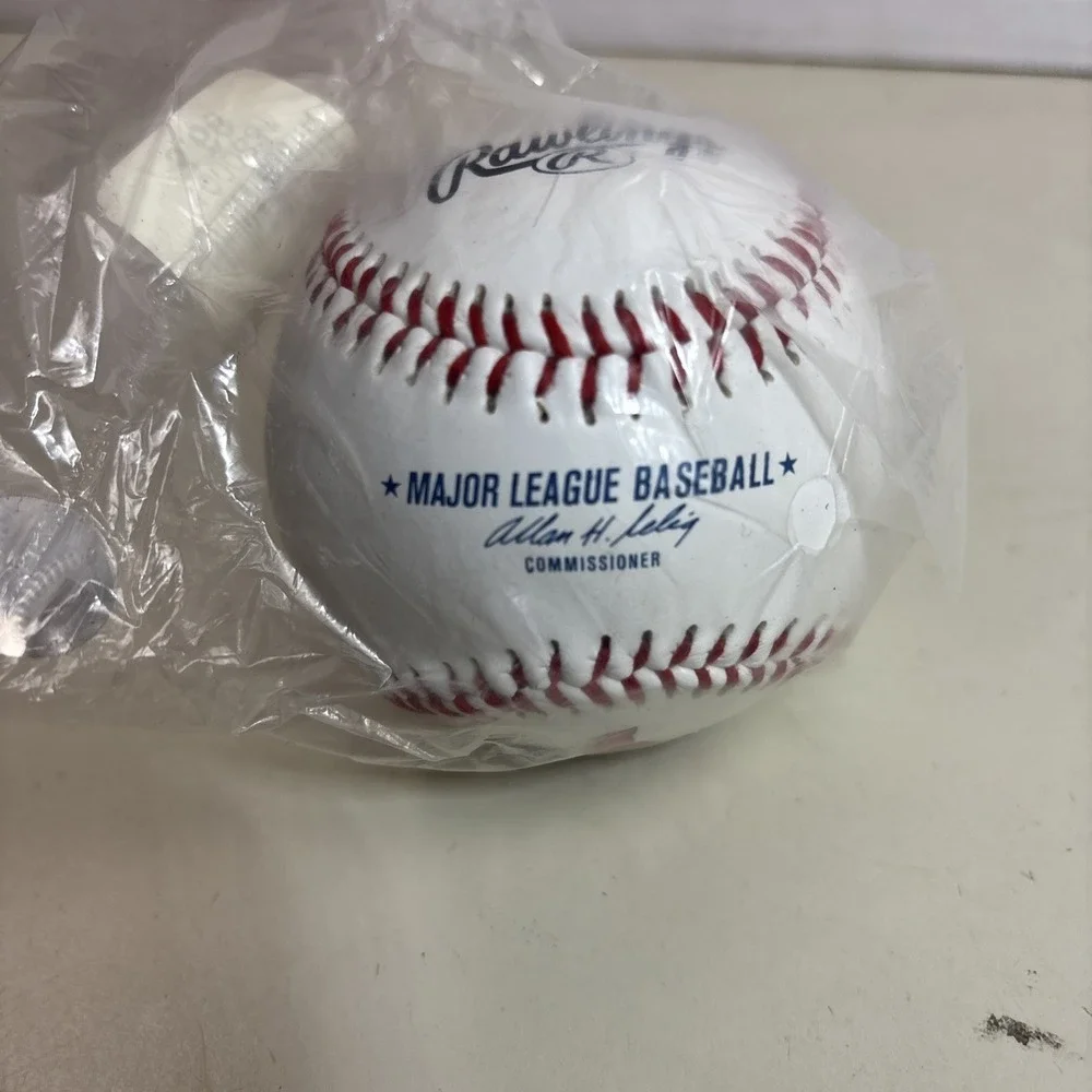 RAWLINGS MLB St. Louis Cardinals Logo Baseball Official RD Stadium Souvenir 2010